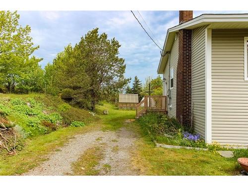 15 Kelliview Crescent, Conception Bay South, NL 