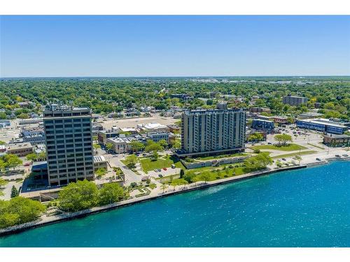 804-155 FRONT Street  Sarnia, ON N7T 7V5