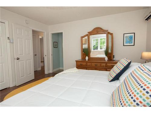 137 Manresa Dr, Fredericton, NB 
