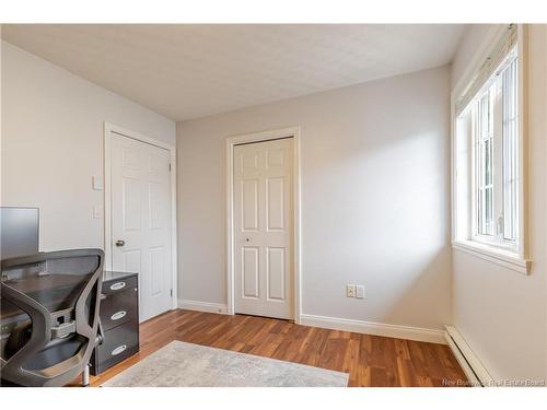137 Manresa Dr, Fredericton, NB 