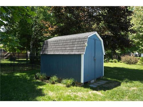 137 Manresa Dr, Fredericton, NB 