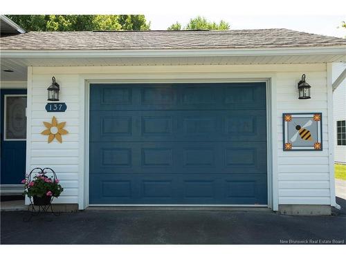 137 Manresa Dr, Fredericton, NB 
