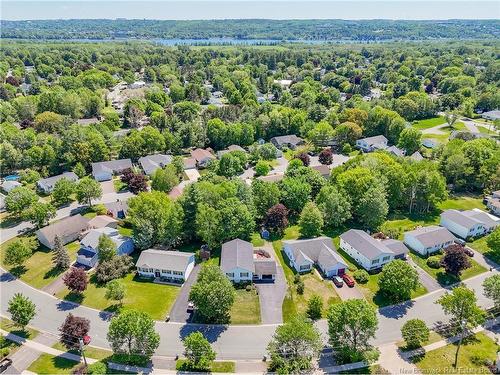 137 Manresa Dr, Fredericton, NB 
