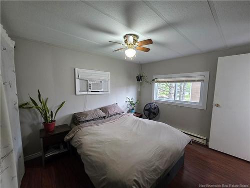 6 Leafwood Cres, Fredericton, NB 