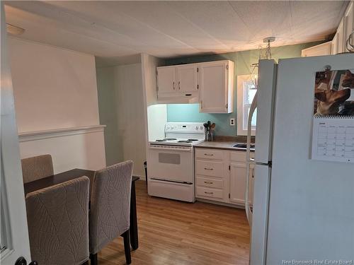 6 Leafwood Cres, Fredericton, NB 