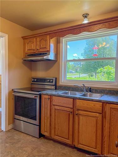88 Hillcrest Ave, Hartland, NB 
