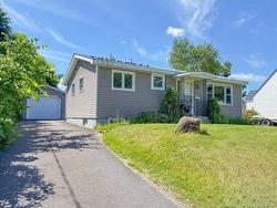 123 Cambridge ST Woodstock, NB E7M 1E1