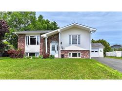 1230 Ocean Ridge Bathurst, NB E2A 4R7