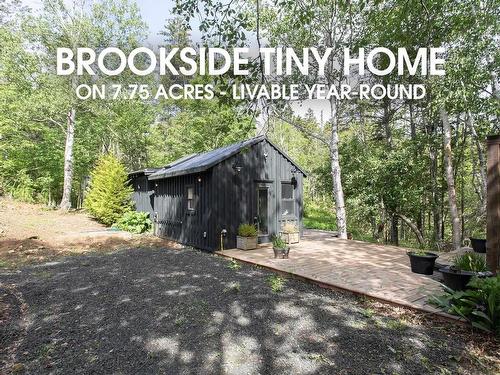11085 Shore Road, Outram, NS 