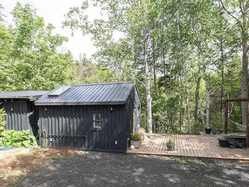 11085 Shore Road, Outram, NS 