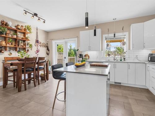 146 Maple Grove Avenue, Timberlea, NS - Indoor Photo Showing Kitchen With Upgraded Kitchen