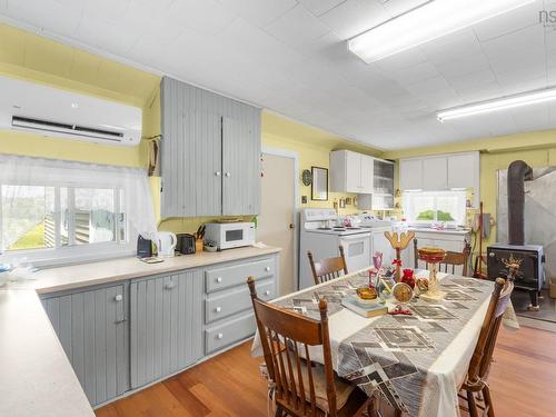 3335 Highway 236, Riverside Corner, NS - Indoor Photo Showing Dining Room