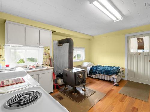 3335 Highway 236, Riverside Corner, NS - Indoor Photo Showing Bedroom