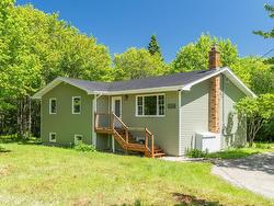2350 Highway 1  Wellington, NS B5A 5A8