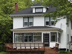 31 BREAKWATER Street Souris, PE C0A 2B0