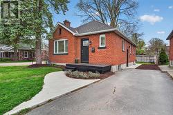 229 PARK STREET Kingston (Central City East), ON K7L 1K4