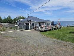 402 Smith Point Road  Fox Harbour, NS B0K 1Y0