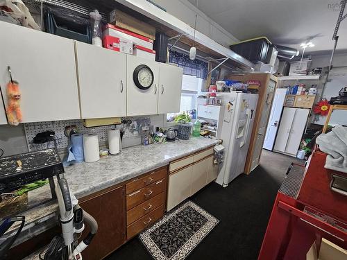 402 Smith Point Road, Fox Harbour, NS - Indoor