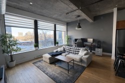 Salon - 