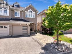 25 JONESRIDGE DRIVE  Ajax, ON L1T 4Z6