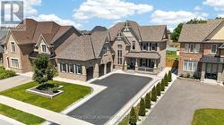 187 TRAIL BOULEVARD  Springwater, ON L9X 1A8