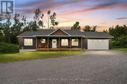 86 ELLWOOD CRESCENT  Trent Lakes, ON K0M 1A0