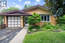 245 DOMINION STREET  Strathroy-Caradoc (Nw), ON N7G 3G9