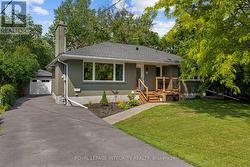 48 DUNHAM STREET Ottawa, ON K1J 7L8