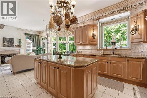 1111 Crofton Way, Burlington, ON 