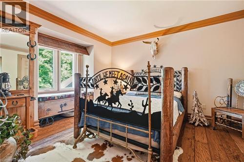 1111 Crofton Way, Burlington, ON 
