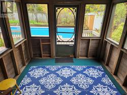 Screened in Sundeck off Family Room - 