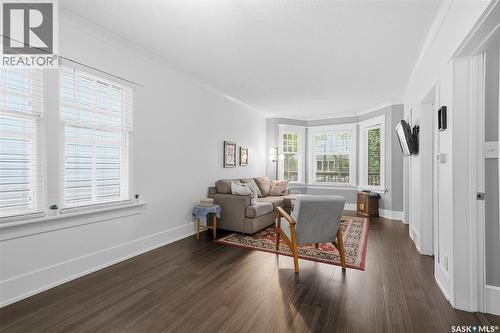 902 10Th Street E, Saskatoon, SK 