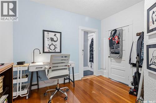 902 10Th Street E, Saskatoon, SK 