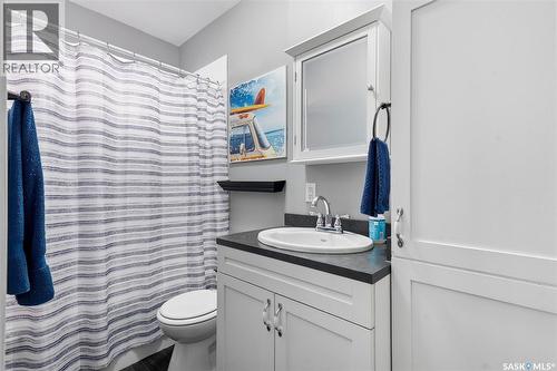 902 10Th Street E, Saskatoon, SK 