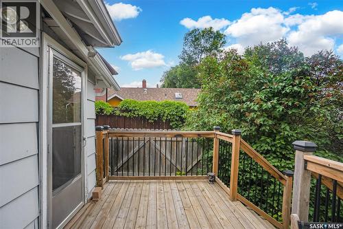 902 10Th Street E, Saskatoon, SK 