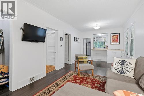 902 10Th Street E, Saskatoon, SK 