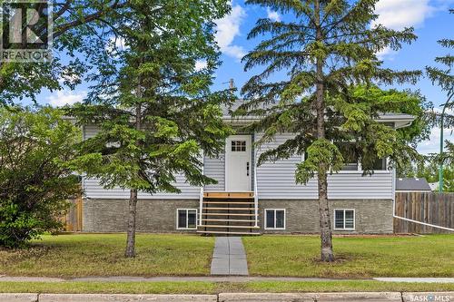 4835 7Th Avenue, Regina, SK 
