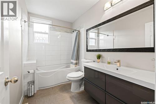 4835 7Th Avenue, Regina, SK 