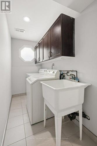 530 Penny Lane, Waterloo, ON 