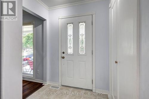 Foyer - 219 Worthington Avenue, London South (South T), ON 