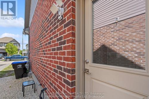 32 Carleton Trail, New Tecumseth, ON 