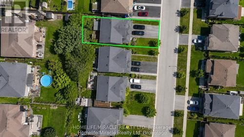 32 Carleton Trail, New Tecumseth, ON 