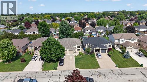 734 Michael, Tecumseh, ON 