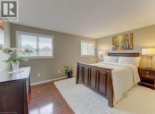 458 Beechwood Place Unit# 3, Waterloo, ON - Indoor Photo Showing Bedroom