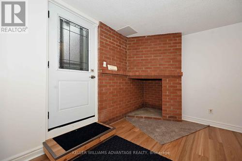 LOWER - 20 BUSH DRIVE , Toronto, Ontario M1C 1G6 4