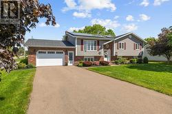102 Crozier Drive  Summerside, PE C1N 5S1