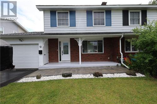 12 Downsview Crescent, Ottawa, ON 