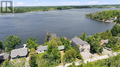 61 NORTH TAYLOR ROAD  Kawartha Lakes, ON K0M 2B0