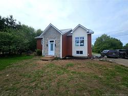 805 Principale  Petit-Paquetville, NB E8R 1G9
