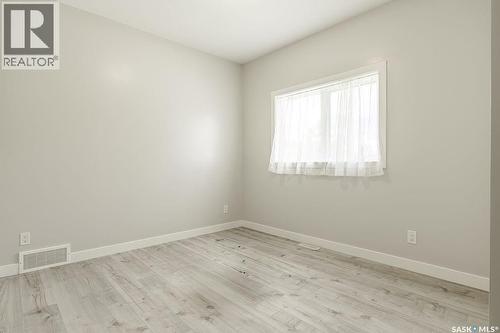 1539 E Avenue N, Saskatoon, SK 